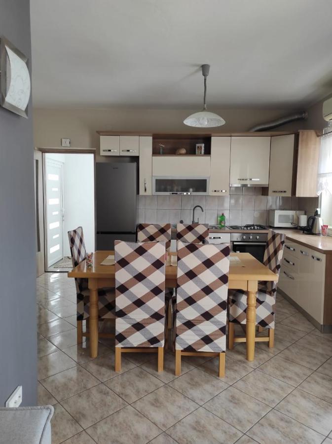 Apartman Lucia Bilice Exterior photo